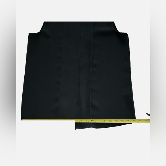 VINCE Black Sleeveless Top Small (Retail $265) - Picture 16 of 16